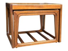 BRITISH MODERN DESIGN - RETRO MID 20TH CENTURY NEST OF TABLES