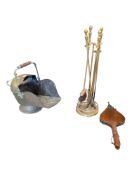 20TH CENTURY BRASS FIRESIDE COMPANION SET & COAL BUCKET