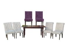 19TH CENTURY MAHOGANY EXTENDING DINING TABLE W/ THE ONE DINING CHAIRS