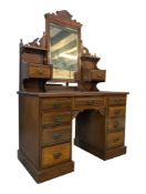 LATE 19TH CENTURY WALNUT DRESSING TABLE