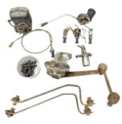 AN AUTOJUMBLER'S LOT OF CLASSIC STANDARD PARTS