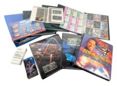 TRADING CARDS - STAR TREK TRADING CARDS AND FIGURES