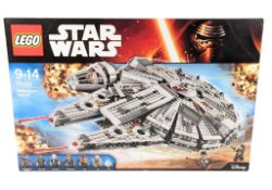 LEGO - STAR WARS - 75105 - MILLENNIUM FALCON