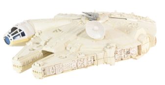 STAR WARS - VINTAGE PALITOY MILLENNIUM FALCON
