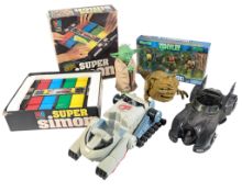 RETRO TOYS - COLLECTION OF VINTAGE TOYS & PLASETS