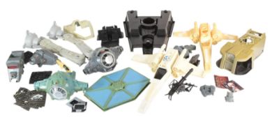 STAR WARS - COLLECTION OF PLAYSET PARTS