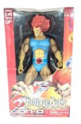 THUNDERCATS - MEZCO LION-O 14 INCH ACTION FIGURE