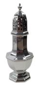 20TH CENTURY GEORGE V HALLMARKED SILVER SUGAR SIFTER / CASTOR