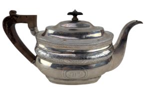 GEORGE III HALLMARKED SILVER TEAPOT BY DUNCAN URQUHART & NAPHTALI HART