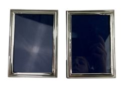 PAIR OF LATE 20TH CENTURY ITALIAN 925 SILVER PHOTO FRAMES