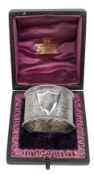 CASED VICTORIAN 1895 HALLMARKED SILVER NAPKIN RING BY MAPPIN & WEBB
