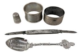 COLLECTION OF EARLY 20TH CENTURY HALLMARKED SILVER ITEMS