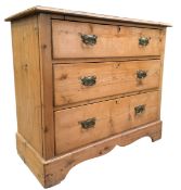 19TH CENTURY VICTORIAN PINE CHEST OF DRAWERS