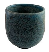 SIMON LEACH (B. 1956) - VINTAGE STUDIO ART POTTERY CRACKLE GLAZED VASE