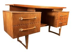 MID 20TH CENTURY TEAK DESK