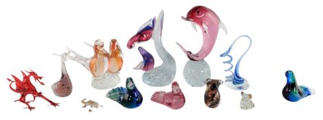 THIRTEEN VINTAGE 20TH CENTURY STUDIO ART GLASS ANIMALS, TO INCLUDE MURANO