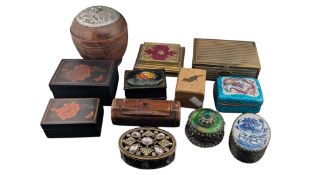 COLLECTION OF EARLY TO LATE 20TH CENTURY TRINKET BOXES / CASES