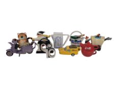 COLLECTION OF LATE 20TH CENTURY NOVELTY TEAPOTS