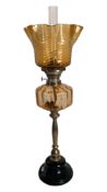 19TH CENTURY VICTORIAN AMBER GLASS OIL LAMP
