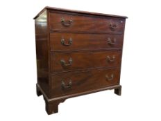 19TH CENTURY GEORGE III MAHOGANY CHEST OF DRAWERS