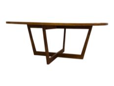 MODERNIST VINTAGE 20TH CENTURY OAK COFFEE TABLE