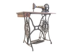 VICTORIAN 19TH CENTURY TREADLE SINGER SEWING TABLE