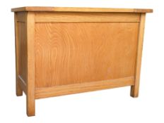 VINTAGE 20TH CENTURY CARVED TEAK STORAGE BOX