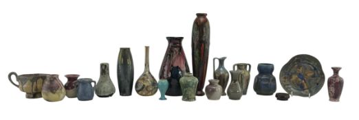 LARGE COLLECTION OF ENGLISH & CONTINENTAL 20TH CENTURY & LATER STUDIO POTTERY VASES