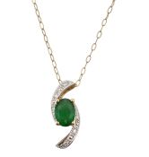 9CT GOLD & DIAMOND GREEN PASTE PENDANT NECKLACE