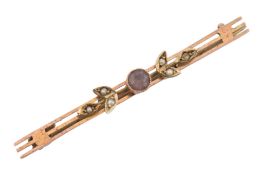 EARLY 20TH CENTURY 9CT GOLD GEM SET BAR BROOCH PIN