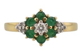 HALLMARKED 9CT GOLD DIAMOND & EMERALD CLUSTER RING