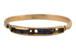 18CT GOLD & GEM SET BAND RING AF