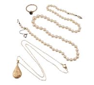 SELECTION OF 9CT GOLD JEWELLERY - PEARLS, LOCKET PENDANT ETC