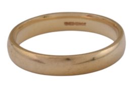 HALLMARKED 9CT GOLD BAND RING
