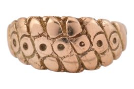 EARLY 20TH CENTURY HALLMARKED 9CT GOLD KEEPERS RING