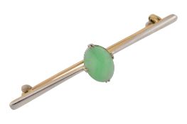EARLY 20TH CENTURY 15CT GOLD & JADE BAR BROOCH PIN