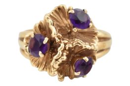 HALLMARKED 9CT GOLD & AMETHYST TREFOIL FLOWER CLUSTER RING
