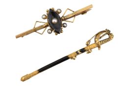 TWO 15CT GOLD BAR BROOCH PINS