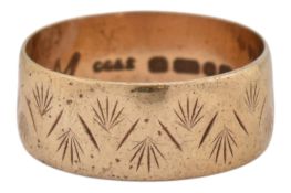 HALLMARKED 9CT GOLD BAND RING