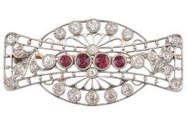 ART DECO RUBY AND DIAMOND BROOCH