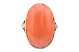 GOLD & CORAL CABOCHON RING