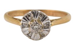 1960S HALLMARKED 18CT GOLD & DIAMOND CLUSTER RING