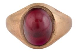 HALLMARKED 9CT GOLD & SYNTHETIC RUBY CABOCHON RING