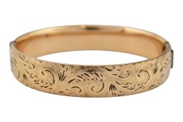 9CT GOLD METAL CORE BANGLE