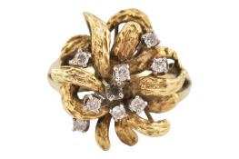 GOLD & DIAMOND CLUSTER RING