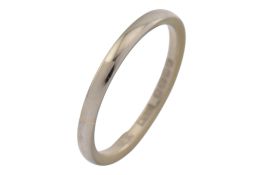 HALLMARKED 18CT WHITE GOLD BAND RING
