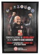 FOOTBALL - IAN HOLLOWAY - SWINDON TOWN FC SIGNED DISPLAY