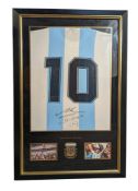 FOOTBALL - DIEGO MARADONA (D.2020) - AUTOGRAPHED ARGENTINA SHIRT