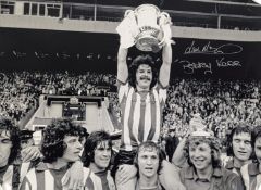 FOOTBALL - SUNDERLAND 1973 FA CUP - KERR & MONTGOMERY SIGNED 16X12