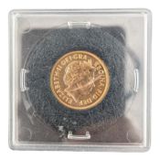 2015 QUEEN ELIZABETH II GOLD SOVEREIGN